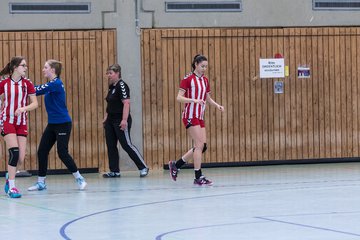 Bild 143 - B-Juniorinnen Bramstedter TS - HSG HerKollNeu : Ergebnis: 26:13